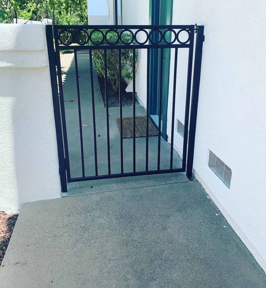 Fire-proof rust-proof galvanized steel gates and fencing